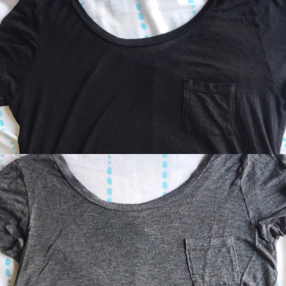 *MAKE AN OFFER* BUNDLE 2 flowy tshirts